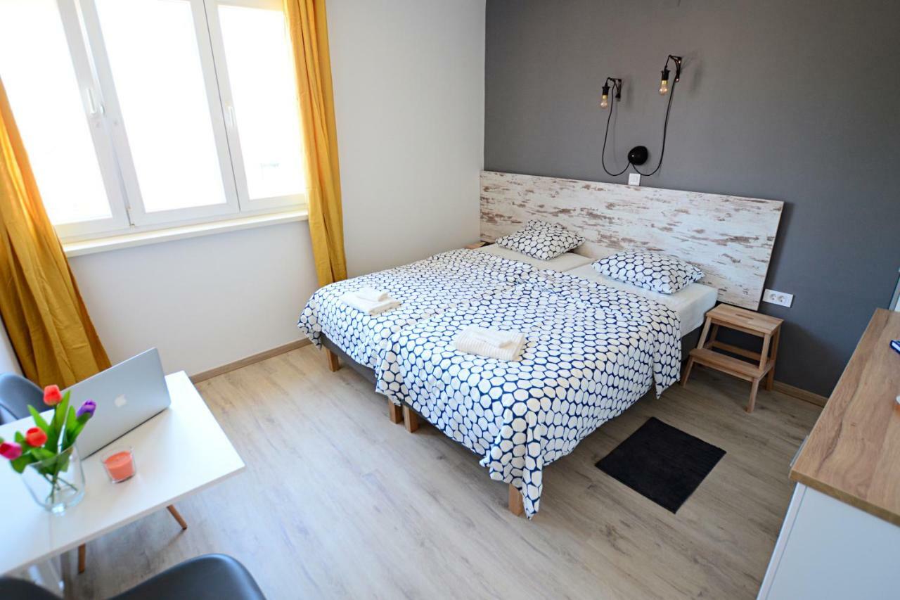 Nora Rooms Zadar Buitenkant foto
