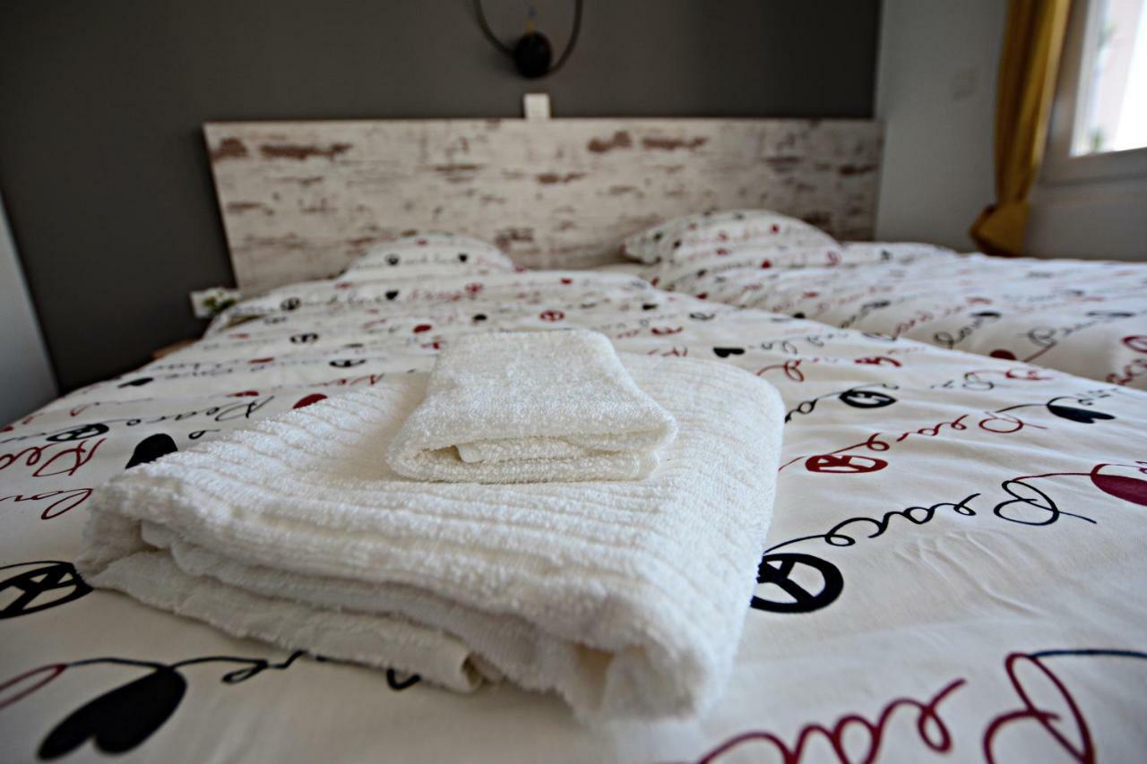 Nora Rooms Zadar Buitenkant foto