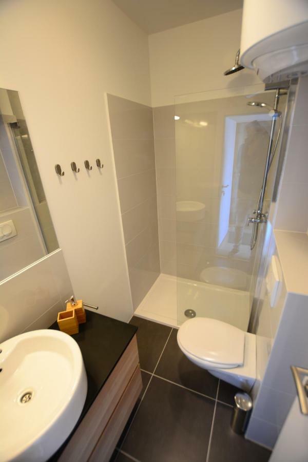 Nora Rooms Zadar Buitenkant foto